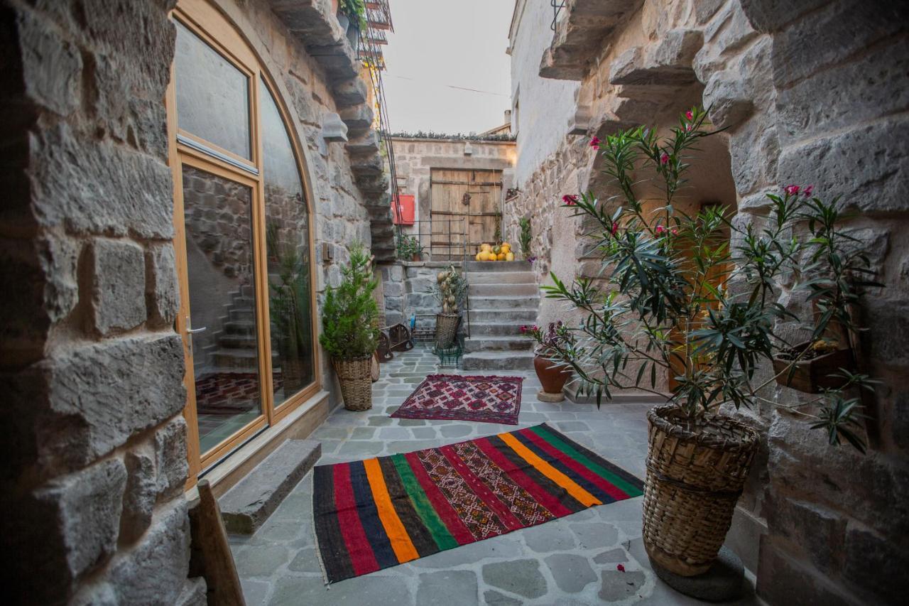 Maze Of Cappadocia Hotel Üçhisar Buitenkant foto